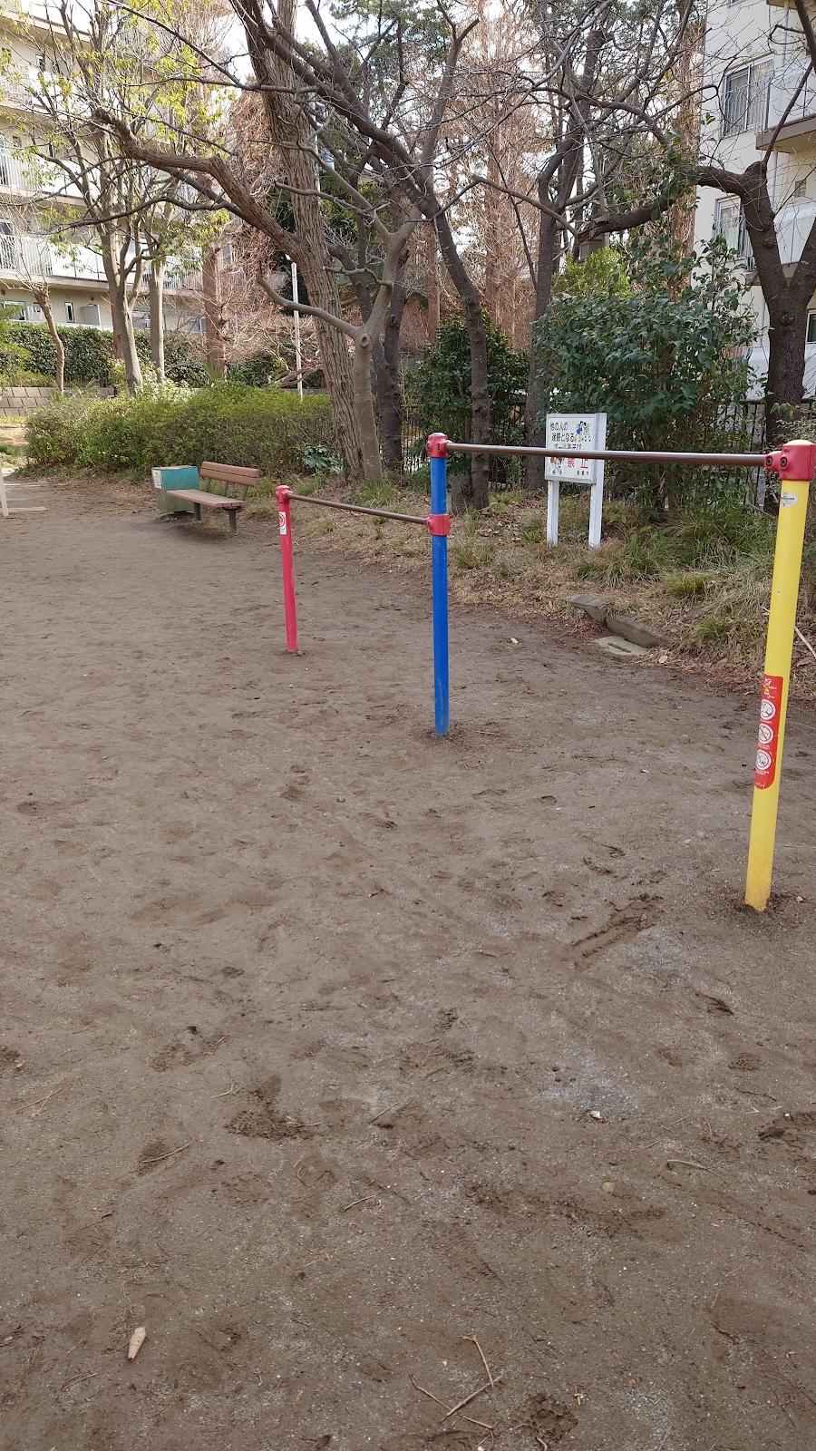 Midori Square